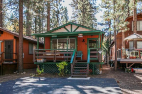 Moonridge Cottage-1817 by Big Bear Vacations Big Bear Lake